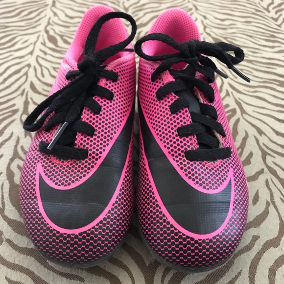 little girls soccer shoes